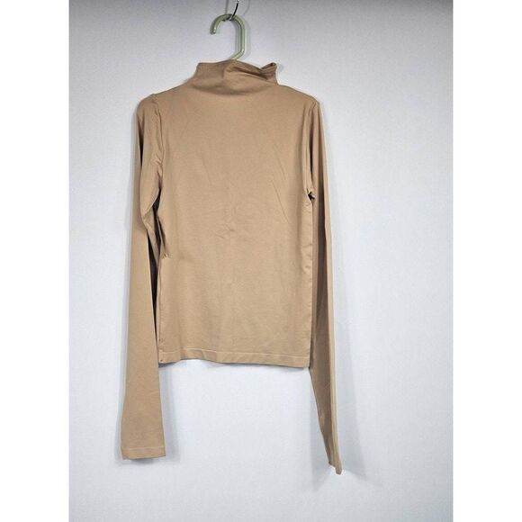 Skims Mock neck top Nwt - Picture 6 of 9